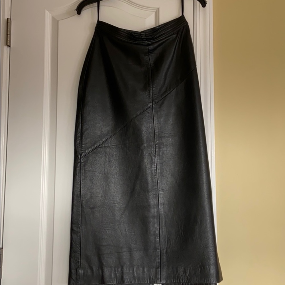 Genuine leather skirt